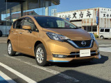 【車検・点検もおまかせください】 お買い上げ頂いたお車の整備も当社工場で行います。ディーラー基準の安心な整備でお客様の車検・点検もサポートします。