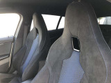 車両の詳細、ご質問につきましては、営業スタッフまでお気軽にご連絡下さいませ。遠方のお客様には実車の詳細動画送信も承ります。お問合せをお待ち致しております。