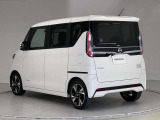 【ワイド保証】日産販売店の中古車には、無料で保証が付いています。走行距離無制限で、無料保証期間は1年間から。品質に自信があるから実現した、日産ならではの保証です。