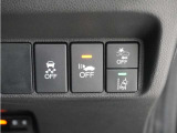 ◆VSA◆横滑り防止装置が装備されています。コーナーリング時の横すべりを抑える機能と、車両の急激な挙動変化を抑える機能で、安定した走行を実現しています。運転に安心とゆとりが出来ます。