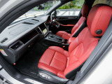 M'z SPEEDフルエアロ/FORGED DESIGN22in/ロ-ダウン/カ-ボンミラ-カバ-/カ-ボンフュ-エルドアカバ-/赤革/シ-トヒ-タ-/べンチレ-ション/電動トランク/ENTRYドライブ/後席モニタ-/アルミ製社外パドルシフト