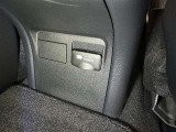 非常時やキャンプなどに役立つAC100Vコンセント付きです。