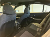 320i Mスポーツの入荷です!お車詳細や展示状況はフリーダイヤル(0078-6002-498412)またはBPS城東鶴見06-6933-6600迄お問合せ下さい。