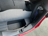 こちらの車両は応急パンクキットが付属しておりますので万が一の際でも安心ですね!(^^)!