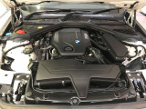 【ご納車前点検】BMW認定中古車は100項目の箇所を徹底的にチェック致します。機械的な箇所や電気系、コンピューターなどをご納車前に点検し、交換基準に達した部品は全て新品に修理返品した後にご納車致します。