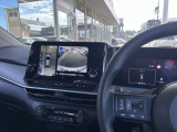 上空から見下ろしたような表示で車両感覚のつかみやすい『アラウンドビューモニター』に移動物検知警報(MOD)があり更に安心です。