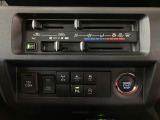 Bluetooth対応DVD再生7インチフルセグナビ TV画像のきれいなフルセグTV、CD、DVD、AM/FMラジオも視聴できますスマホでのハンズフリー通話ができます。専用アプリでスマホ連携も可能