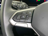 Travel Assist。設定した速度を上限に自動で加減速し、一定の車間距離,およ走行レーンを保つことでロングドライブの疲労を軽減します。