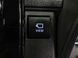 パノラミックビューモニター付きです。車両を上から見たような映像をディスプレイオーディオ画面に表示。運転席からの目視だけでは見にくい、車両周辺の状況をリアルタイムでしっかり確認できます。