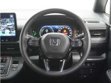 ◆ハンドル全体◆各種スイッチがハンドルから手を放さず操作できるので運転中でも楽に操作できます。