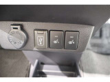 ■シートヒーター■ 素早く暖かくなります!実車で体感ください。北陸の寒い冬でも快適なドライブになりますね。