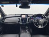 クラウン ハイブリッド 2.5 RS Four 4WD 本革シート