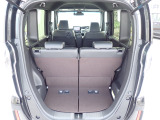 ◆定員乗車時のカーゴルームです。普段のお買い物の荷物やたくさんの収納が可能です。