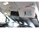 中古車だからボディーコーティングがおすすめ!下地処理が重要なコーティングはもちろんプロの施工でピカピカに仕上げます。濃色車は親水性、淡色車は撥水性のものがオススメ!