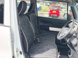 当店では軽自動車から普通車まで幅広くオールメーカーの車種・色・グレードを豊富に揃えております。