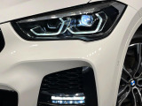 ●LEDヘッドライト:夜間走行時も良好な視界を確保し安心して運転できる高輝度LEDヘッドライトを装備!点灯速度が早く、消費電力も抑えられています。