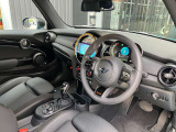 弊社お客様より頂いた下取車やデモカーが在庫の殆どを占めています。車の経歴や整備記録が分かり、ご安心してお車をお選び頂ける正規ディーラーならではのラインナップでございます。