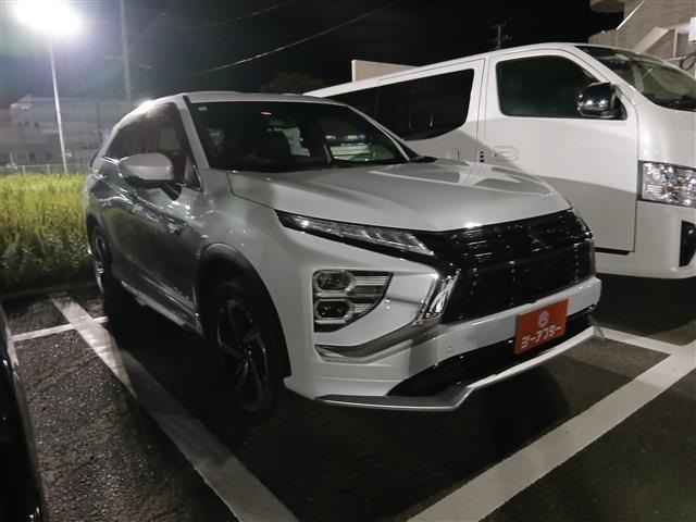 エクリプスクロス PHEV 2.4 P 4WD 禁煙車 純正8インチナビ 全周囲カメラ