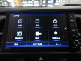 フルセグTVを搭載。CD/DVD再生、Bluetoothオーディオに対応しています。