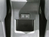 U-CARの販売だけでなく、自動車保険・生命保険・携帯電話の販売も行っております