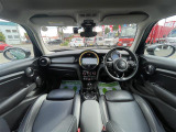 1オナ OPカラー LEDヘッドライト MINI STREETSTYLE MINI CAMERA&PARKIN MINI PEPPERPKG 革シート シートヒーター ナビ ETC車載器 純正ドラレコ