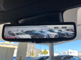 【デジタルインナーミラー】後席の大きな荷物や同乗者で後方が確認しづらい時でも安心!カメラが撮影した車両後方の映像をルームミラー内に表示。クリアな視界で状況の確認が可能です!