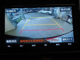 バックガイドモニターで、後方を確認しながら安心して駐車することができます。運転初心者も熟練者も必須の機能ですよ!