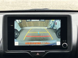 ■バックモニター付きで、車庫入れ時も後方が確認出来て安心です♪