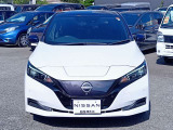 私共展示場では日産神奈川お客さまからの下取車(主に1オーナー/修復歴無車両)を中心に、弊社新車販売店舗での試乗車/社有車※(※基本禁煙車)等、日産ディーラーならではの上質なおクルマを販売しております。