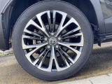 純正アルミホイール 215/50R18
