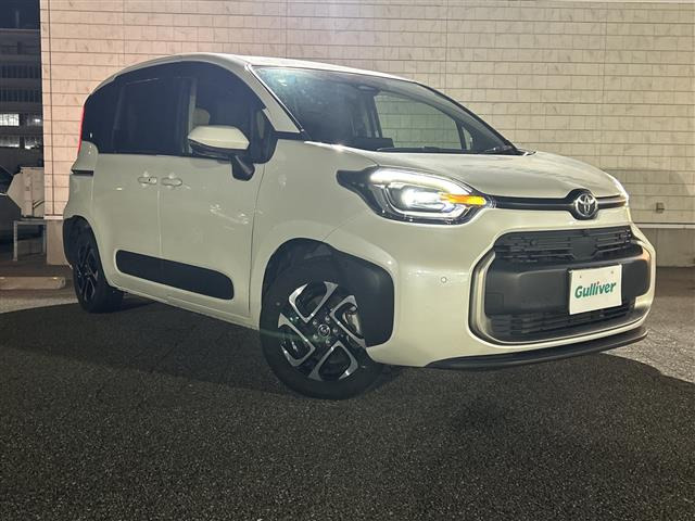 シエンタ ハイブリッド 1.5 Z E-Four 4WD 修復歴無し