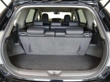 7人乗車時のトランクルームです、コンパクトですが日常使いなら十分なスペースです。