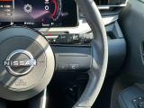 ナビと携帯をBluetoothで繋ぐと電話が来た際もこちらのボタンで対応可能です(^^)/