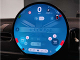 MINIのメーターパネルは円をコンセプトにデザインされております。おしゃれで愛嬌のあるMINI独自のデザインに惹かれる方は数多くいらっしゃいます。