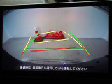 バックガイドモニターを装備しています、車庫入れもラクラクです。
