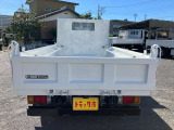 外装メッキ架装から内装の電動品・荷台の架装まで様々な要望を承っております☆