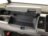 当店での販売車両は、車検整備はもちろん、車検残ありの車両でも点検整備をしっかり終わらせてからお客様へ引き渡し致しますので、安心してご購入いただけます♪