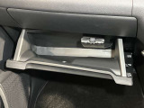 「収納スペース」使いやすい収納を、使いやすい場所に。様々な場所に収納スペースがあり使い勝手も良いので車内もスッキリして綺麗を保てます