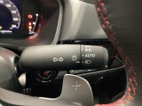 【オートライト(AUTO)】外の明るさをシステムが感知して、自動でヘッドライトが点灯します!ヘッドライトをつけ忘れを防ぐ便利機能です