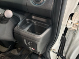 豊富に在庫を取り揃えています。 軽自動車からミニバン、セダン、SUV、話題のハイブリッド車などなど続々入荷中です!