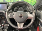 【純正革巻きステアリング】上質な革を使用することで、手にしっかり馴染みとても運転しやすいハンドルです♪