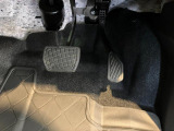 車を見るだけでも構いません。お気軽にご来店ください☆