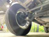 お車を安心してお乗りいただく為には、足回りの定期点検が欠かせません。サービスサポート(有償保証)では無料点検もご提供しており、安心のカーライフをお過ごしいただけるサポート体制が整っています。