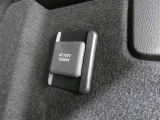 災害時にも安心。家庭用電化製品が使用できるAC100V、1500Wのコンセント付きです。