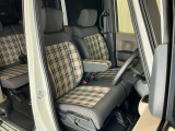当車両は、次のお客様に気持ちよくお乗りいただくため、専門スタッフによる【徹底シートクリーニング】を施工済みです!