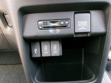 ETCは納車時にはセットアップして納車いたしますので、カードを入れればすぐにお使いいただけます☆充電用USBジャック(急速充電対応タイプ2個付)