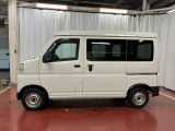 【スマートアシスト搭載車】 衝突回避支援ブレーキ機能(対車両・歩行者)、衝突警報機能(対車両・対歩行者)、誤発信抑制制御機能などの機能で安全な運転をサポートします。