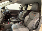 ◆LIBERALAは、輸入車選びの新たなスタイルを提案するインポート・セレクト・ブランドです。オーナー様となる方がクルマから直接感じる感性を第一にした、最良の一台との出会いをコーディネートいたします。