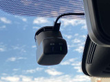 ◆ドライブレコーダー◆万一、事故に遭遇した時など、品質の高い映像と音声で運転の記録をしてくれます。