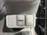 毎日全国の仕入れ先から厳選した車を仕入れております!プロの査定士の検査を受けた車を仕入れ、入庫後も社員が1台1台を走行チェックや状態確認・装備確認などを入念に行います。